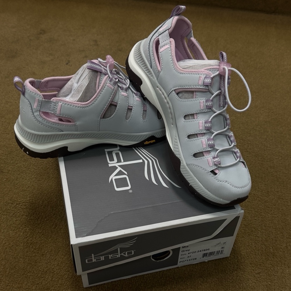 Dansko MIA